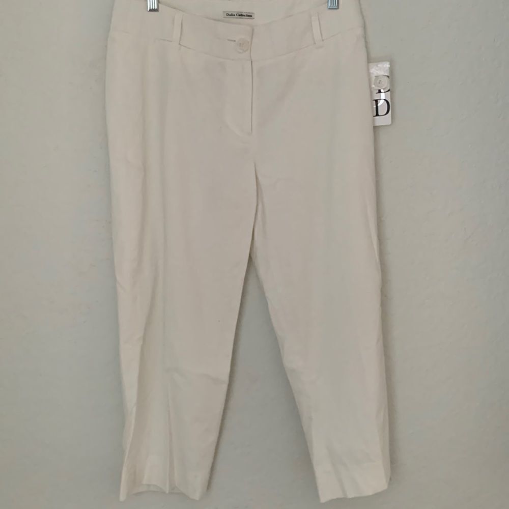 NWT Dalia Collection Women’s Pant Size 8